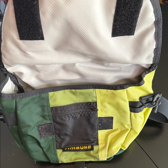 Timbuk2 Two-Tone Green and Yellow Small Messenger Bag - Picture 2 of 5